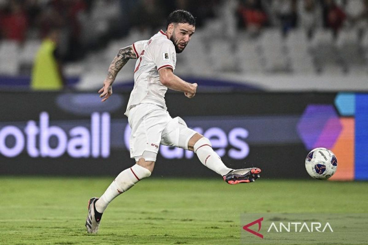 Calvin Verdonk bermain delapan menit saat Lille tekuk Nantes 2-0