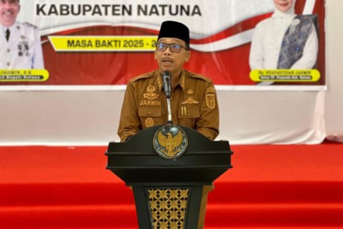 Wabup ajak seluruh warga manfaatkan momen HUT Natuna untuk bersatu