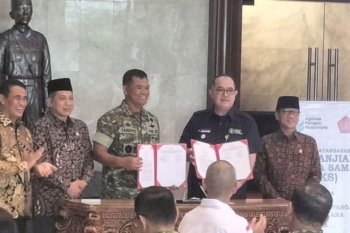 TNI, Agrinas team up to launch red and white cooperatives