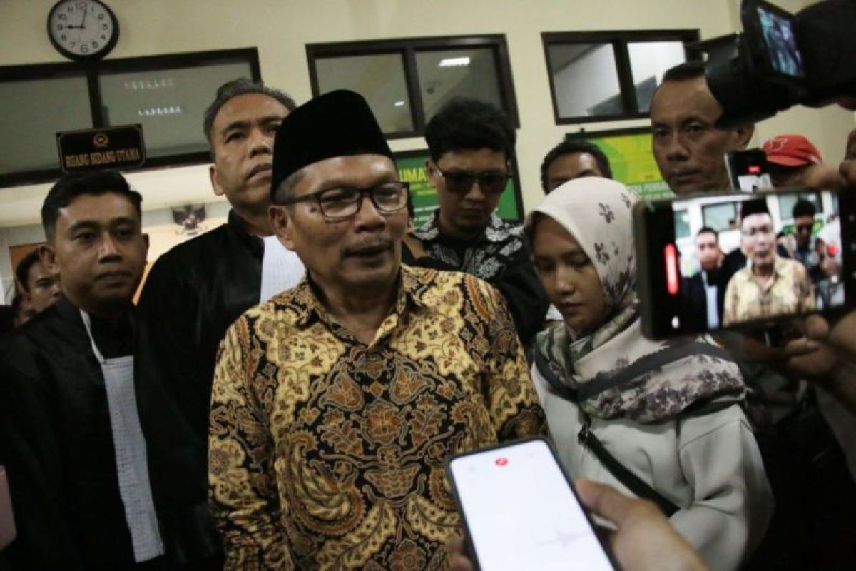 Mantan Sekdaprov NTB Rosiady dihukum 8 tahun terkait korupsi NCC