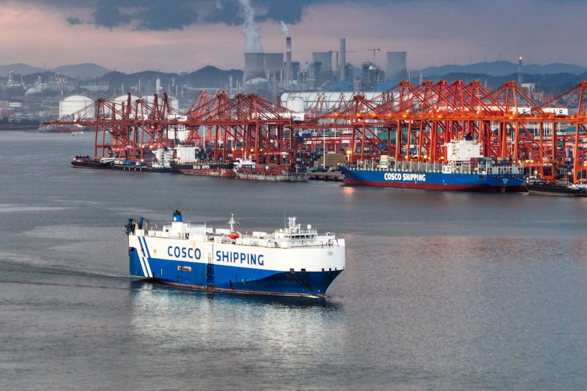 China akan berlakukan bea pelabuhan khusus bagi kapal AS