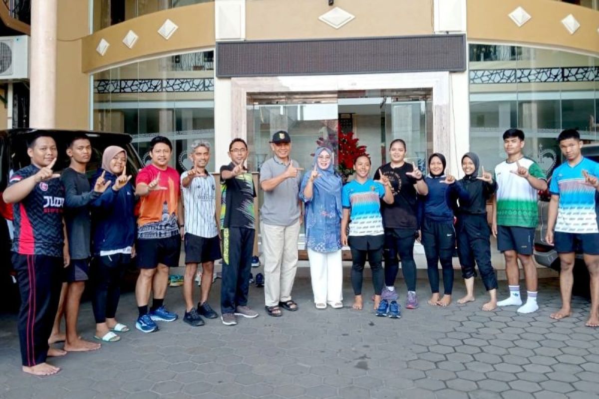 Ketum KONI Lampung minta atlet jaga kesehatan dan fokus pertandingan