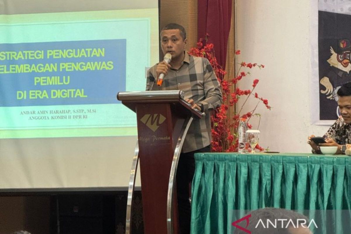 Andar Amin Harahap ajak masyarakat perkuat pengawasan Pemilu bersama Bawaslu