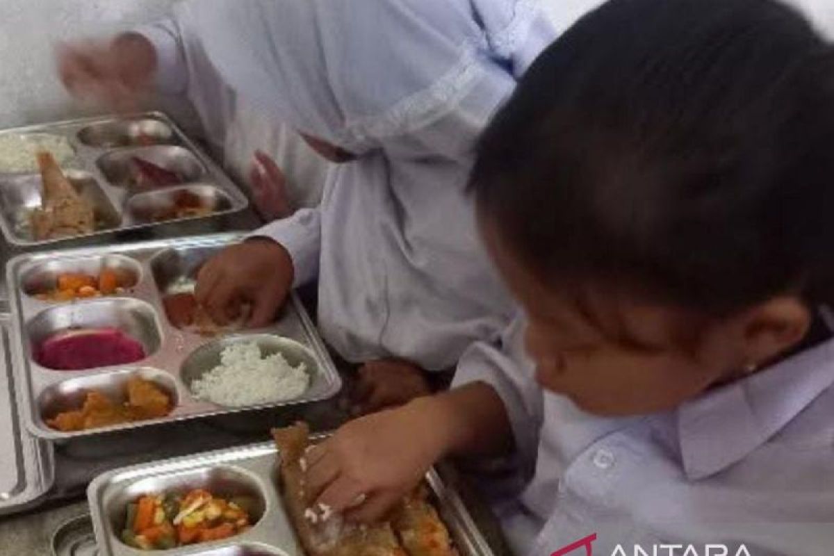 SPPG Pantai Cermin prioritas menu bergizi sesuai standar BGN