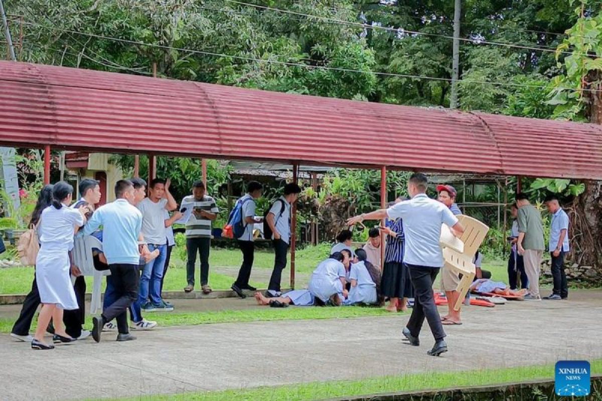 Gempa kekuatan 5,7 magnitudo guncang FIlipina