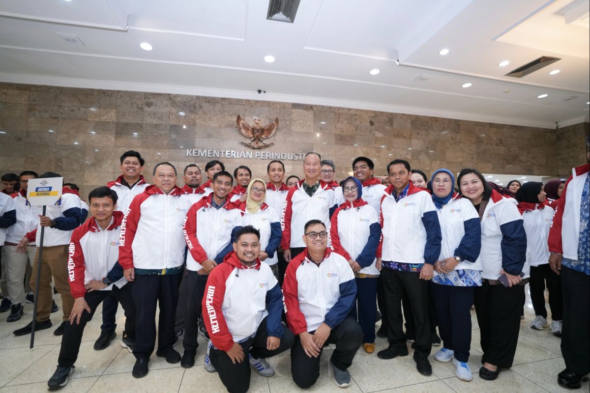 Menperin tekankan ajang Pornas Korpri 2025 pacu produktivitas pegawai