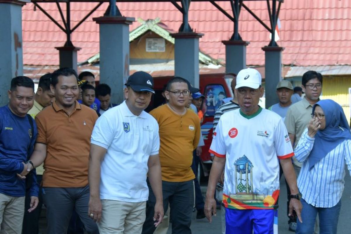 Wabup HSS ajak masyarakat berpartisipasi aktif jaga kebersihan lingkungan