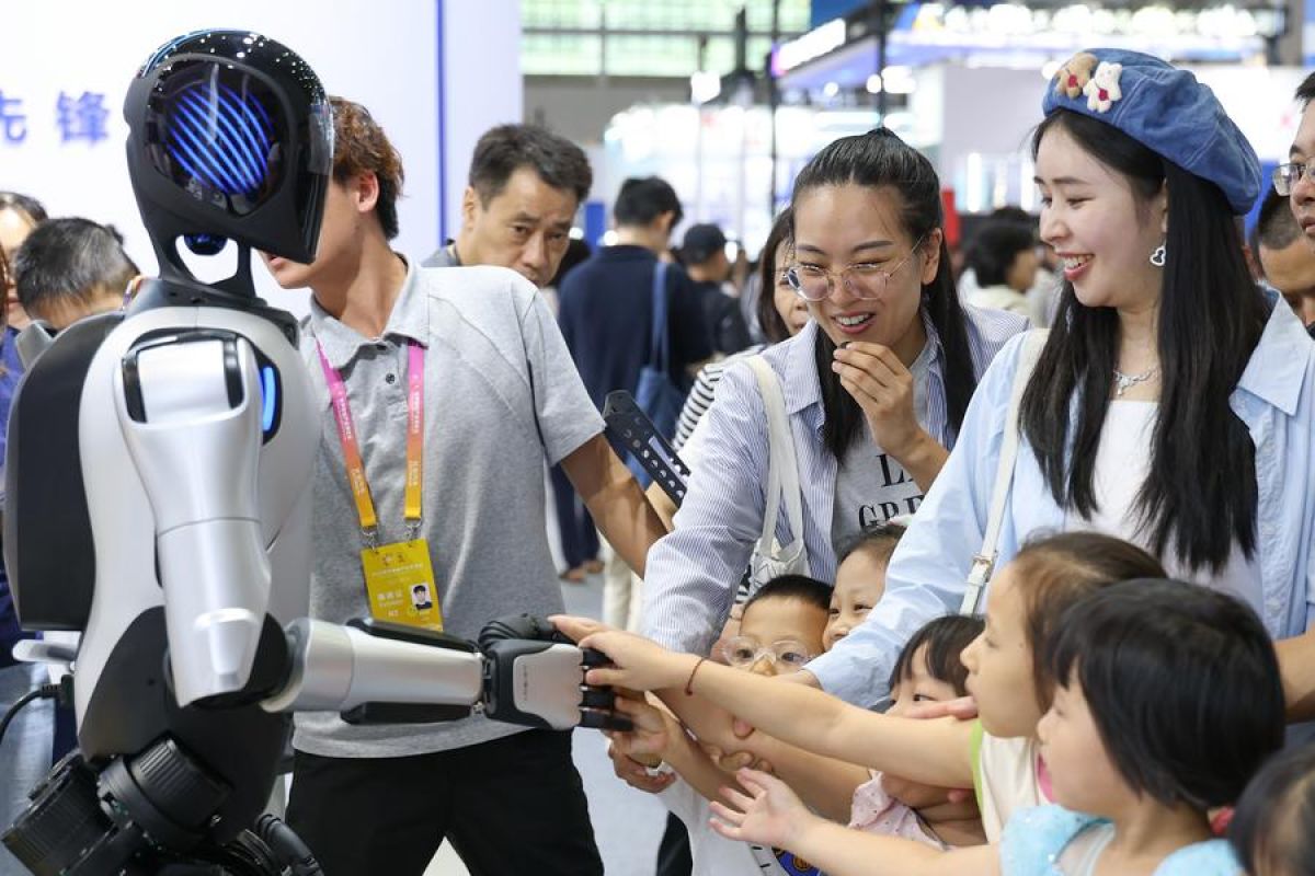 AI Plus jadi magnet baru China undang investasi global