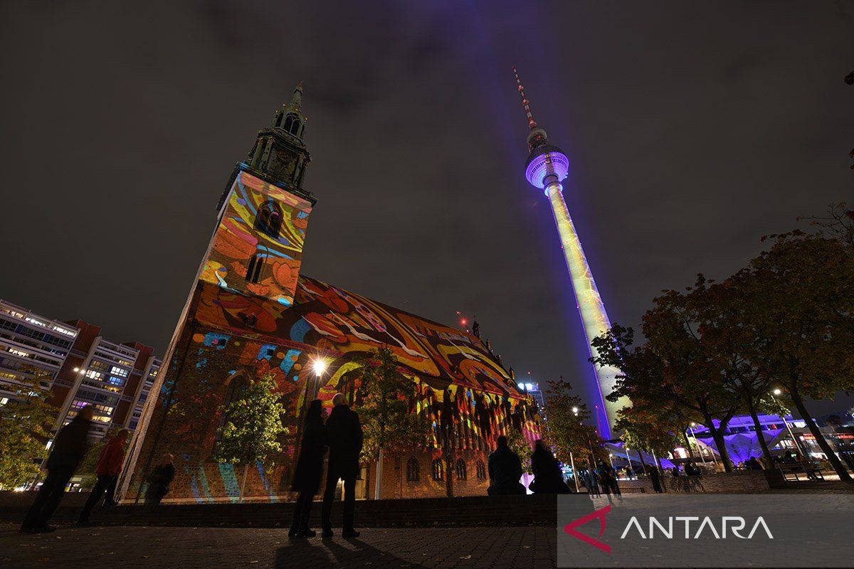 Menikmati pesona visual Festival of Lights 2025 di Berlin