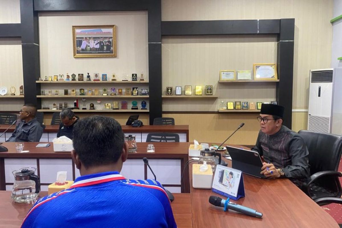 Pemkot Singkawang Kalbar tanam ribuan pohon serentak rayakan HUT ke-24