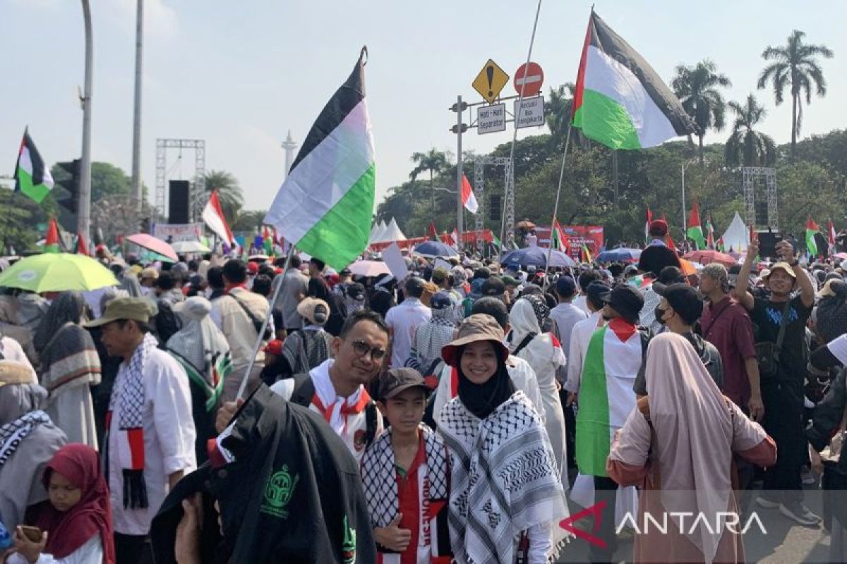 Massa aksi bela Palestina mulai bubarkan diri