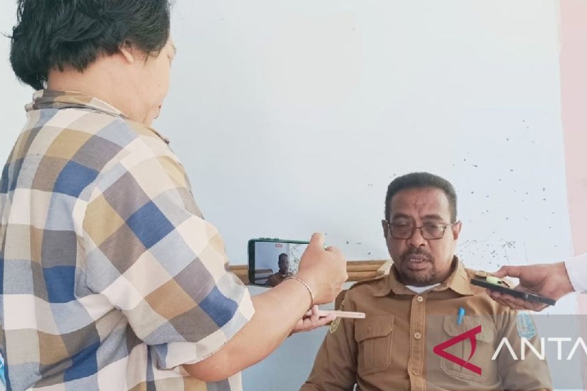 DPUPR Biak Numfor bangun fasilitas sanitasi lingkungan di enam kampung