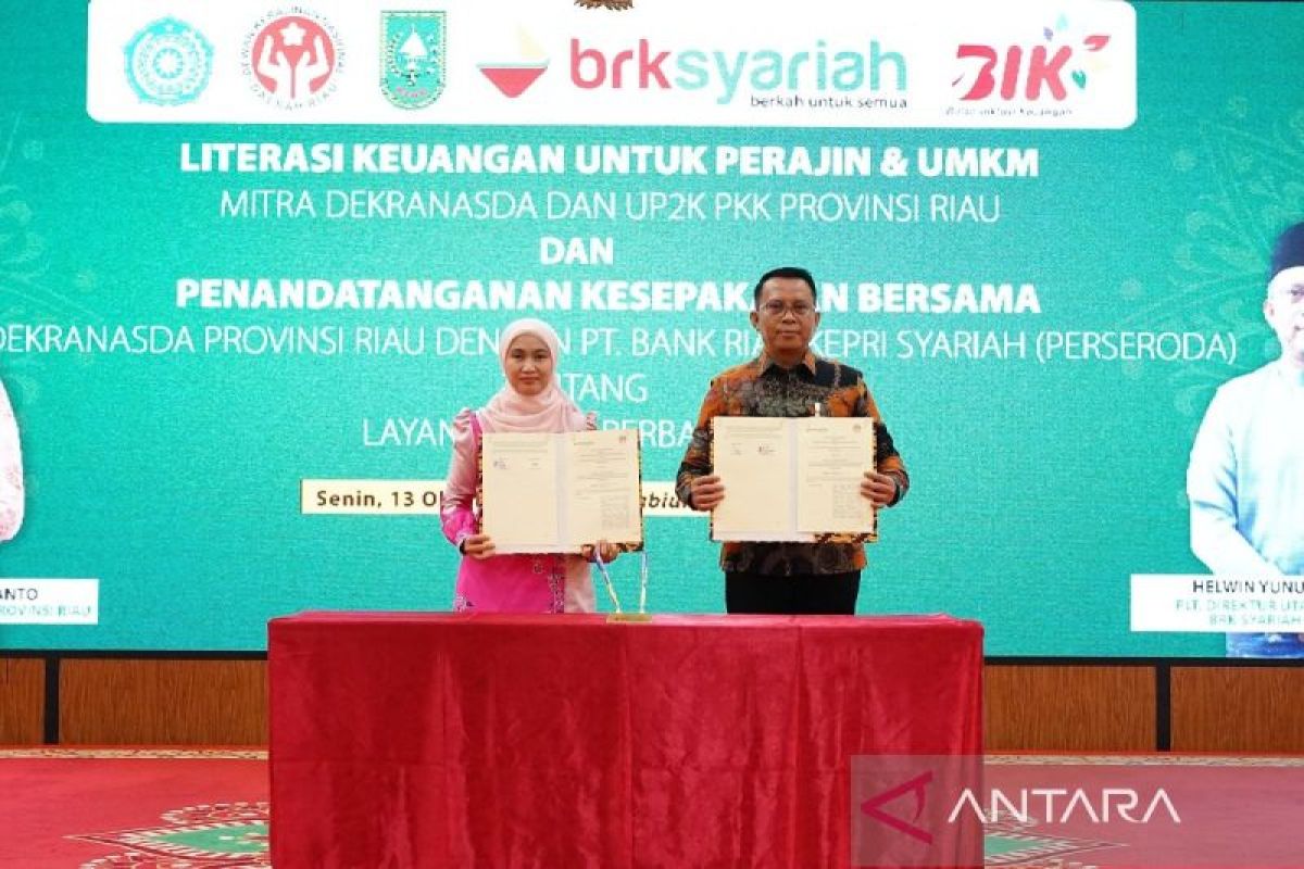 BRK Syariah dan Dekranasda Riau Bersinergi Dorong Literasi Keuangan Pengrajin dan UMKM agar Naik Kelas