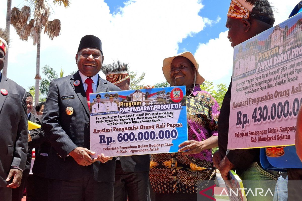 Papua Barat libatkan 856 kontraktor OAP dalam proyek infrastruktur