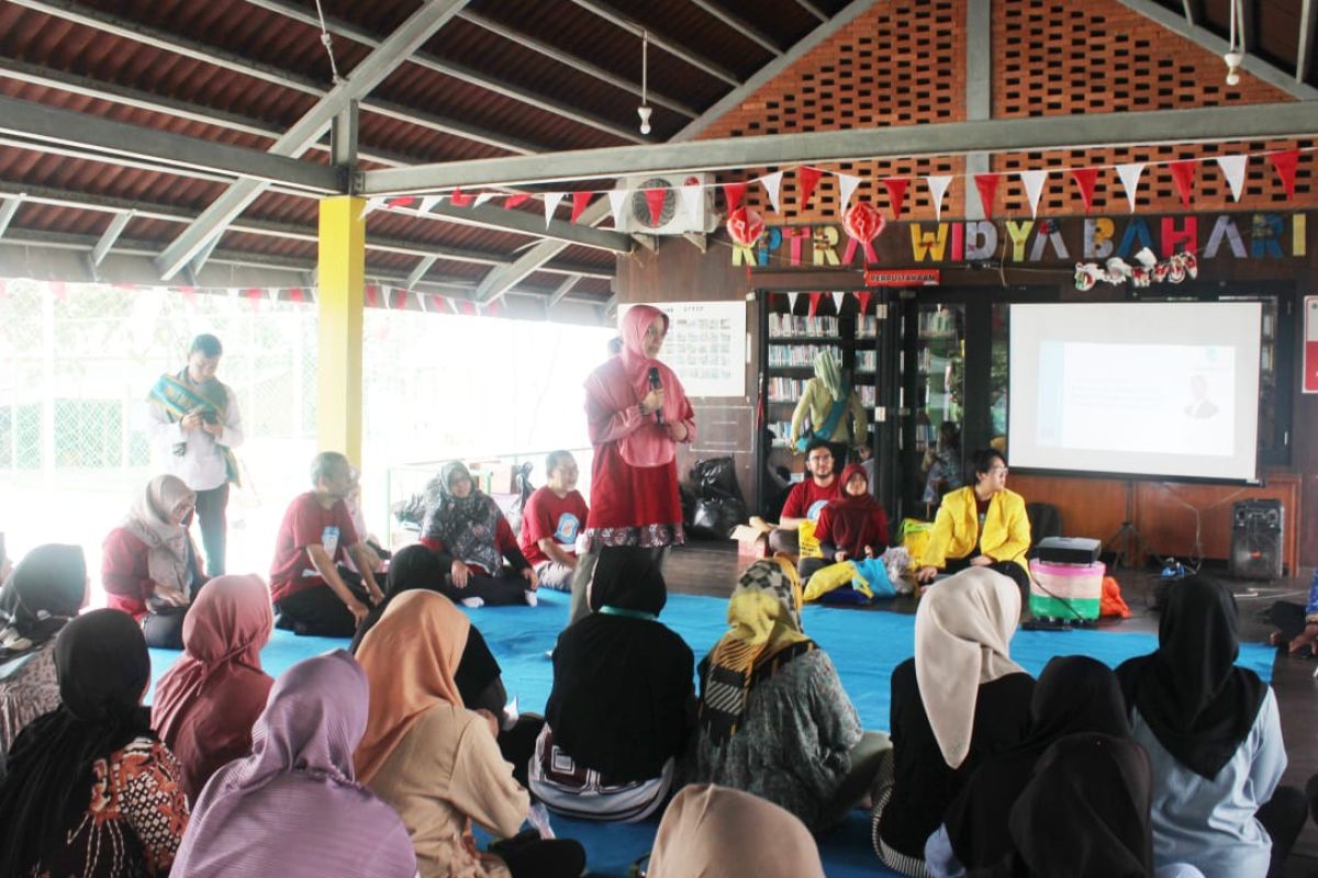 FMIPA UI gali potensi ekonomi biru di Pulau Harapan