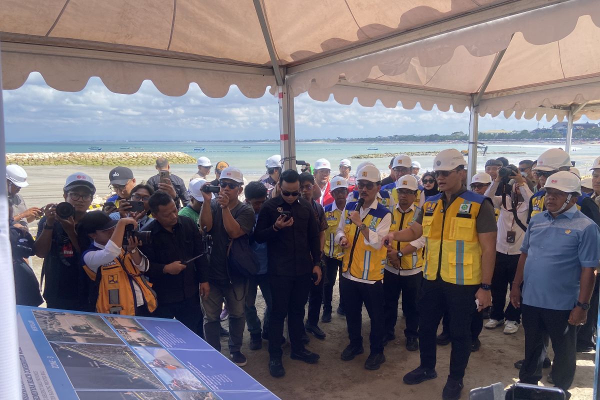 Menko IPK sebut proyek pemecah ombak Kuta rampung akhir 2026