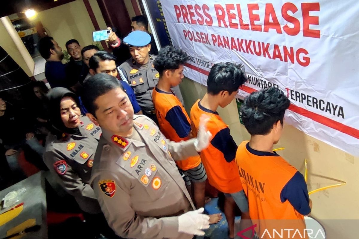 Polisi siap tembak pelaku teror di Makassar