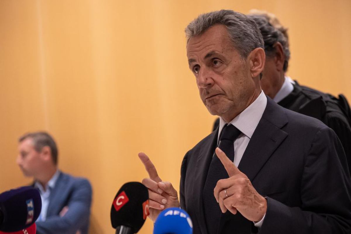 Mantan Presiden Prancis Sarkozy Jalani Masa Tahanan Mulai 21 Oktober