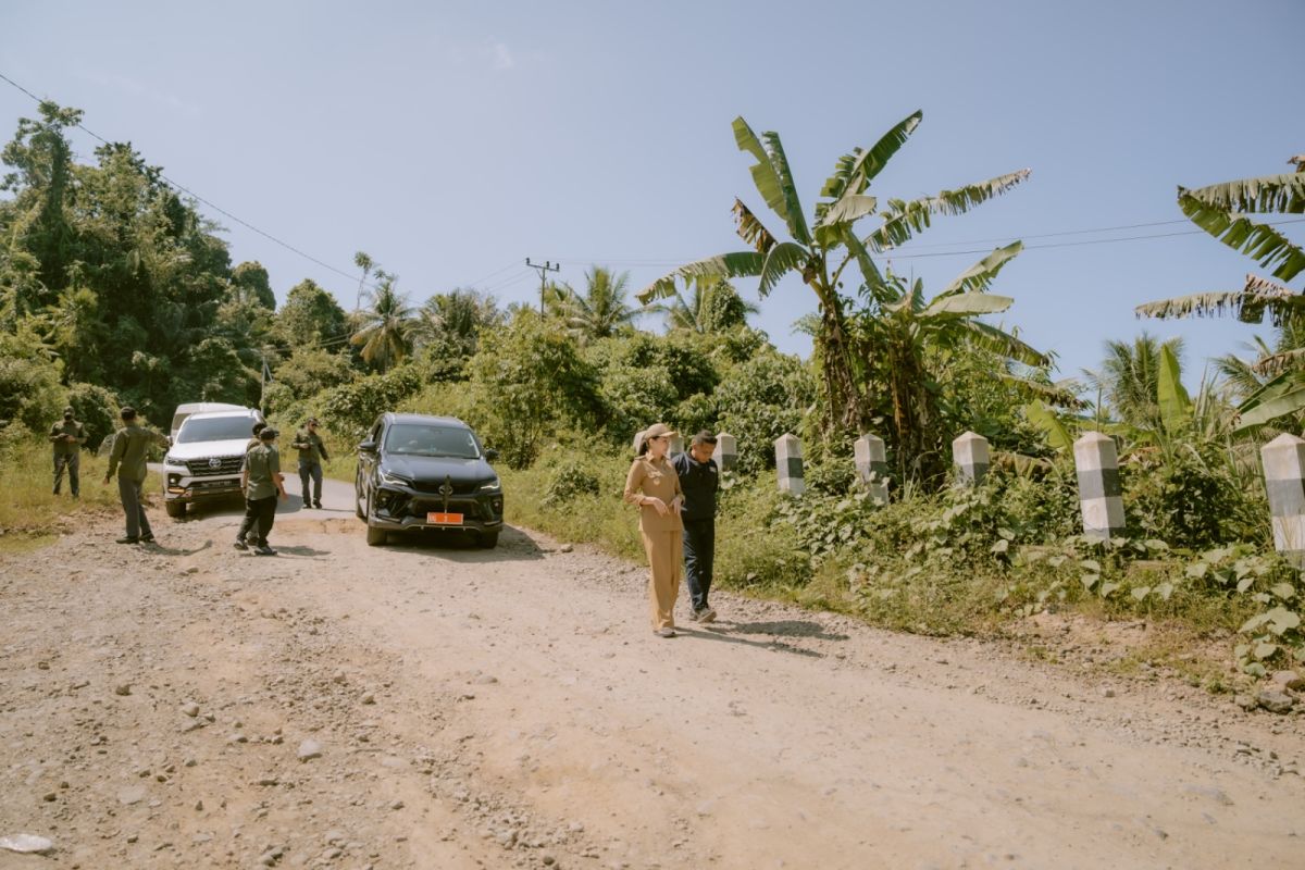 Pemprov Malut rekonstruksi ruas jalan simpang Sidangoli-Jailolo