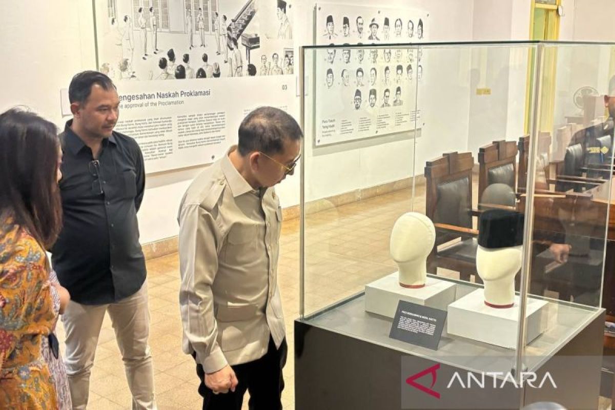Menbud hadirkan daya tarik museum lewat peci Bung Karno-Hatta