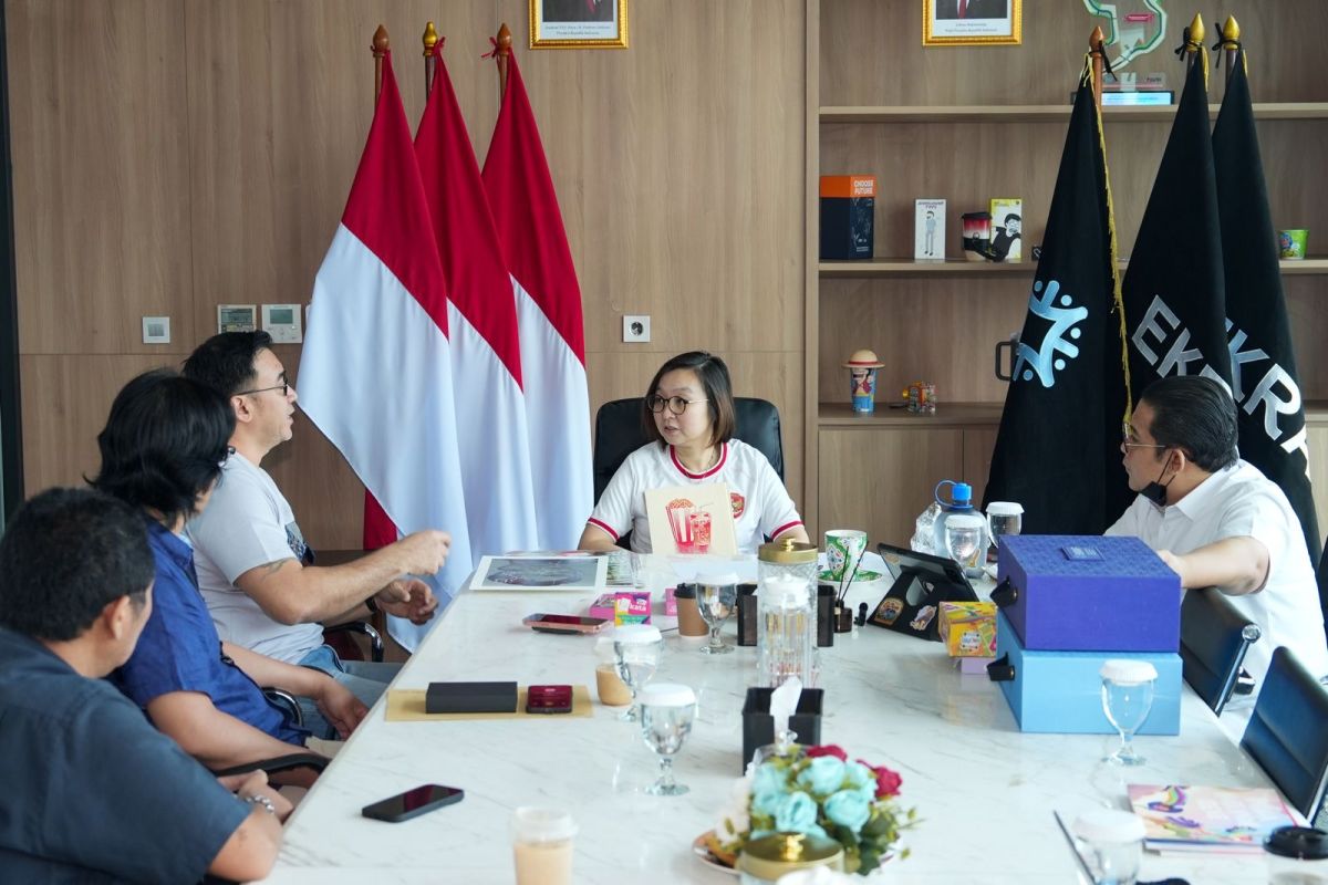 Wamenekraf harap industri printing tingkatkan skill nilai produk ekraf