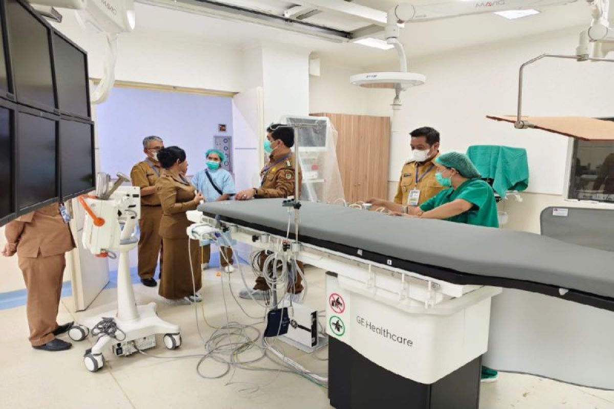 Meja operasi pasang ring jantung senilai Rp11 miliar mangkrak di RSUD Muara Teweh