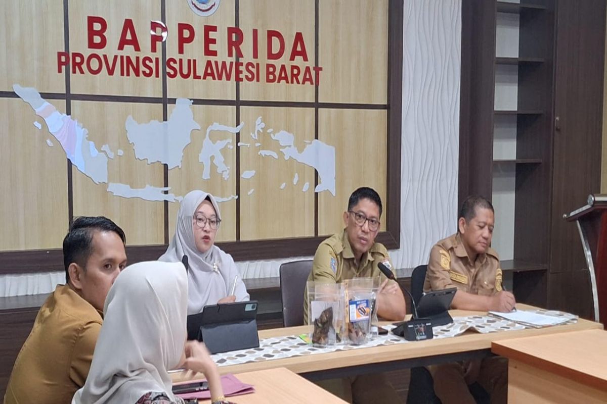 Pemprov Sulbar dorong penguatan ekonomi biru berbasis teknologi terbarukan