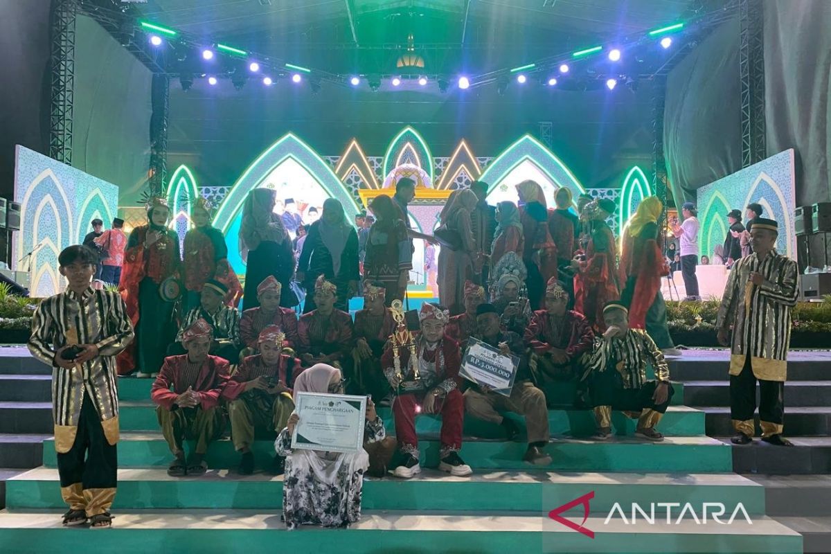 Sultra raih penampil seni daerah terbaik Qasidah Rebana STQH Nasional di Kendari