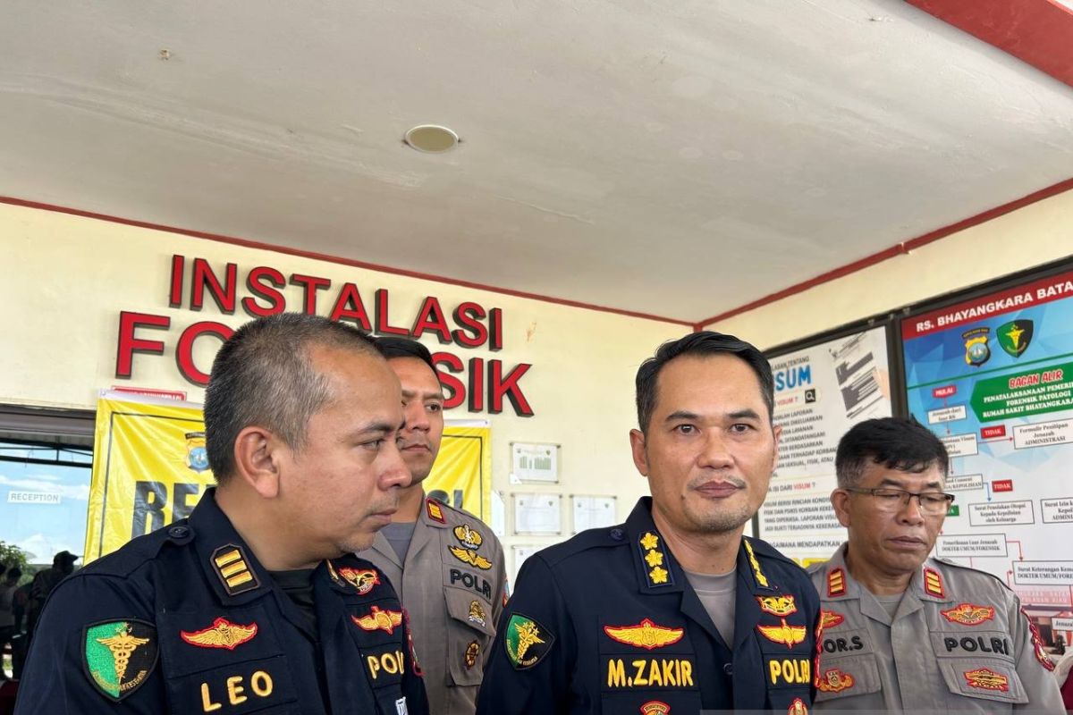 Tim DVI Polda Kepri selesai identifikasi 10 korban kebakaran kapal