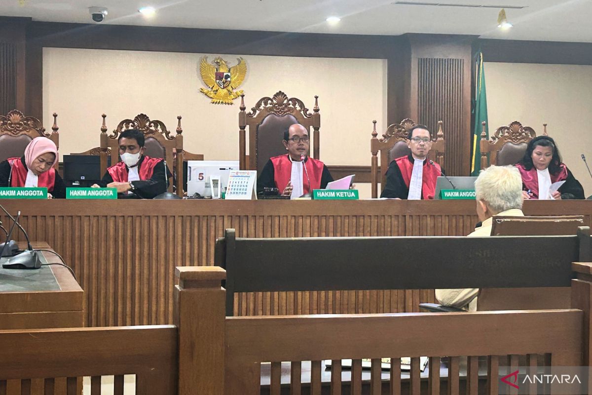 Luhur Budi didakwa rugikan negara Rp348,69 miliar kasus korupsi lahan