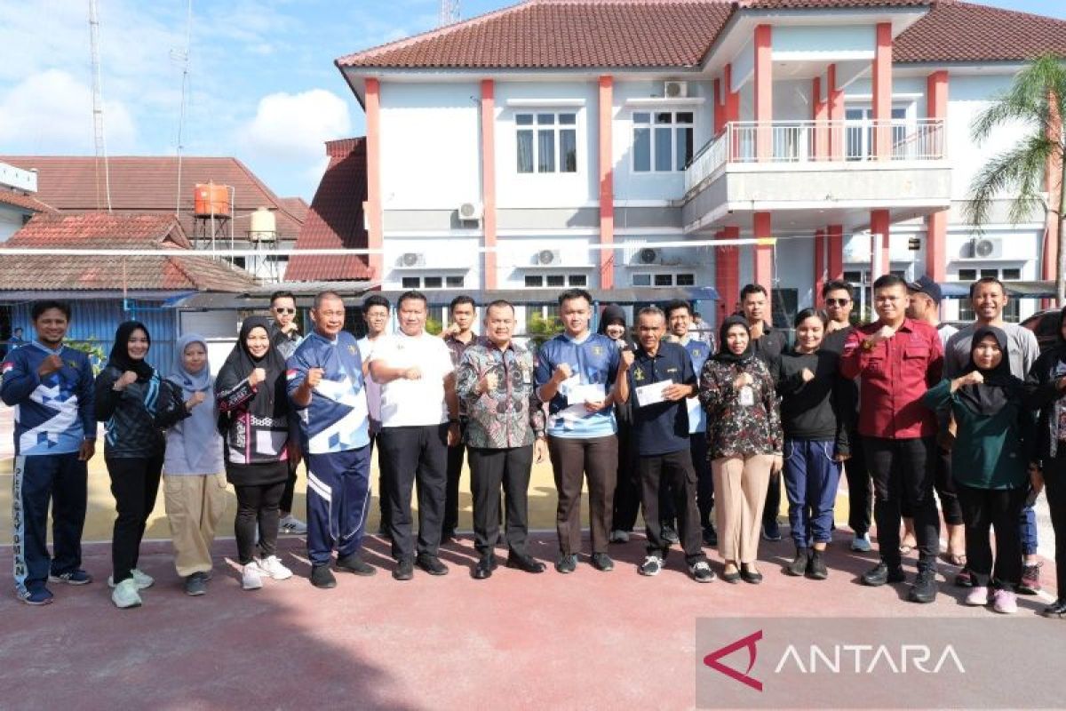 Kemenkum Babel salurkan dana suka-duka cita sebagai wujud empati pegawai