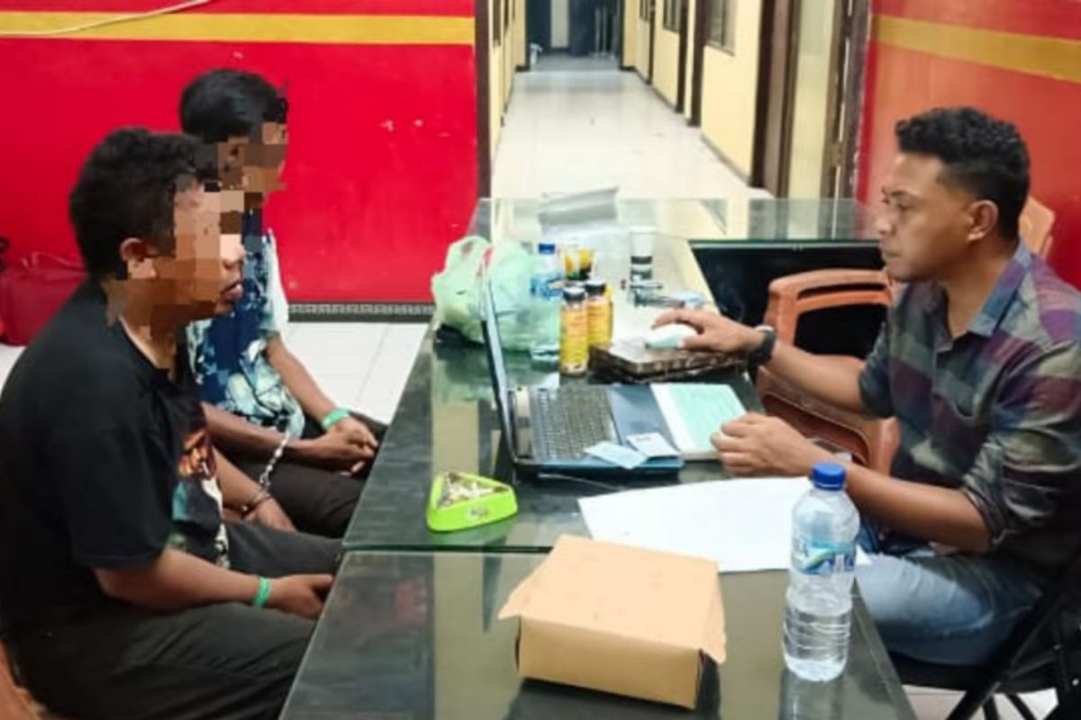 Polres Ende amankan dua terduga pelaku penipuan berkedok pengobatan tradisional
