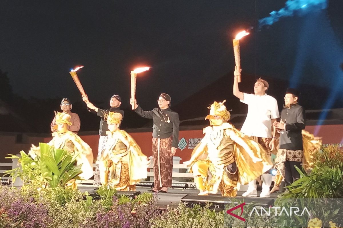 Menbud Fadli Zon buka peringatan perdana Hari Kebudayaan di Yogyakarta