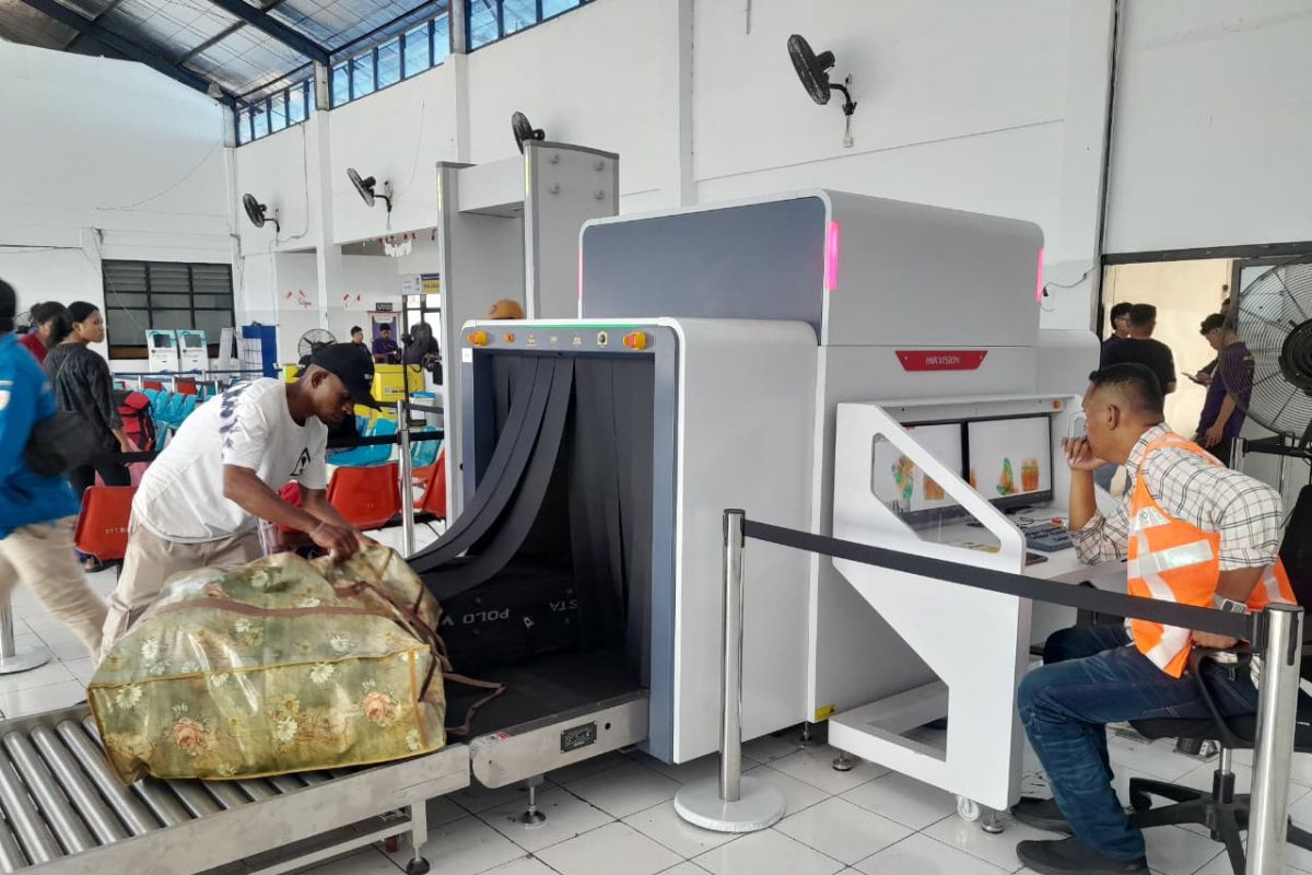 Pelabuhan Ahmad Yani Ternate pasang fasilitas X Ray awasi barang bawaan penumpang