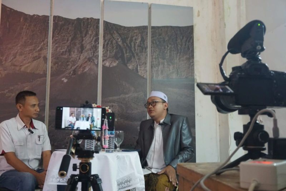 Tokoh muda NU NTB ajak media pahami pesantren secara utuh