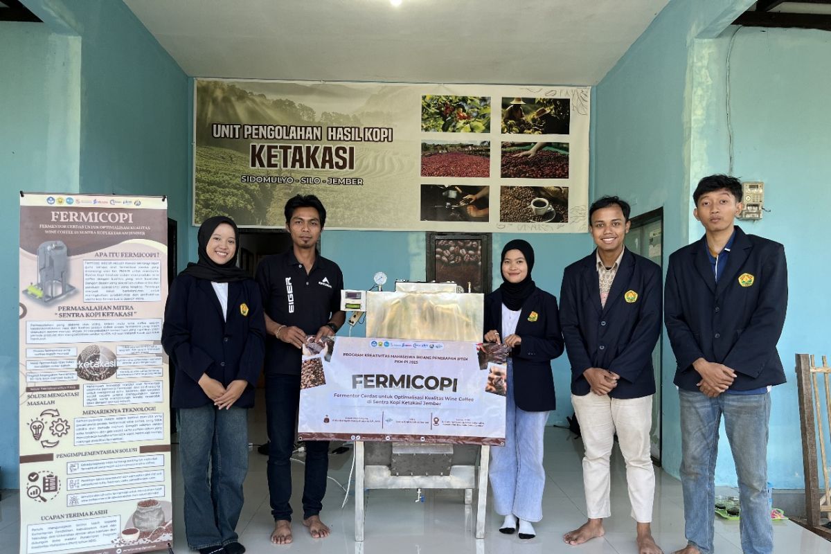 Mahasiswa Universitas Jember ciptakan fermentor kopi tingkatkan kualitas wine coffee