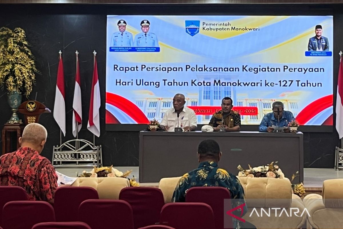 Pemkab Manokwari gelar Festival Teluk Dore meriahkan HUT ke-127