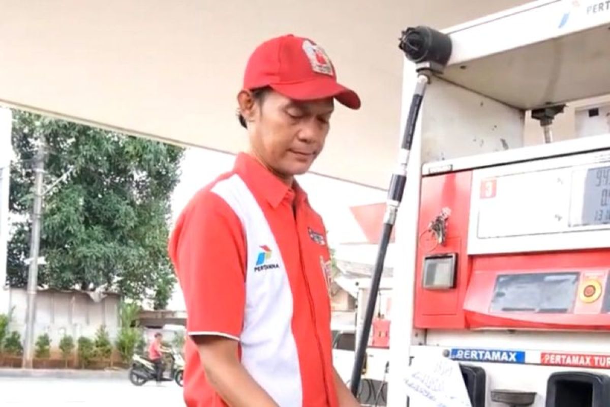 Dedikasi operator SPBU Pertamina Patra RJBB, satu dekade melayani energi