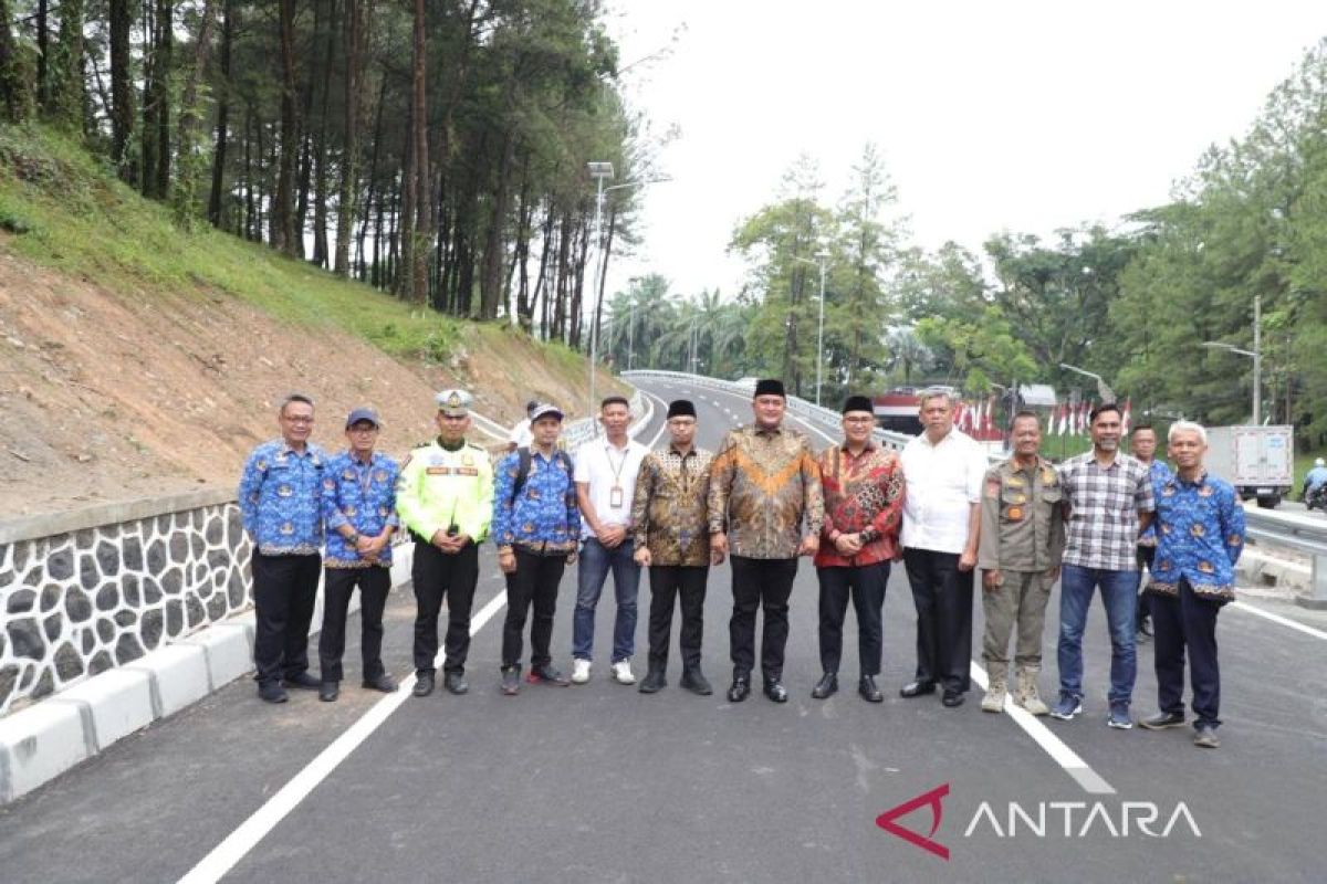 Pemkab Bogor resmikan Jalan Shortcut Subianto Sentul di Babakan Madang