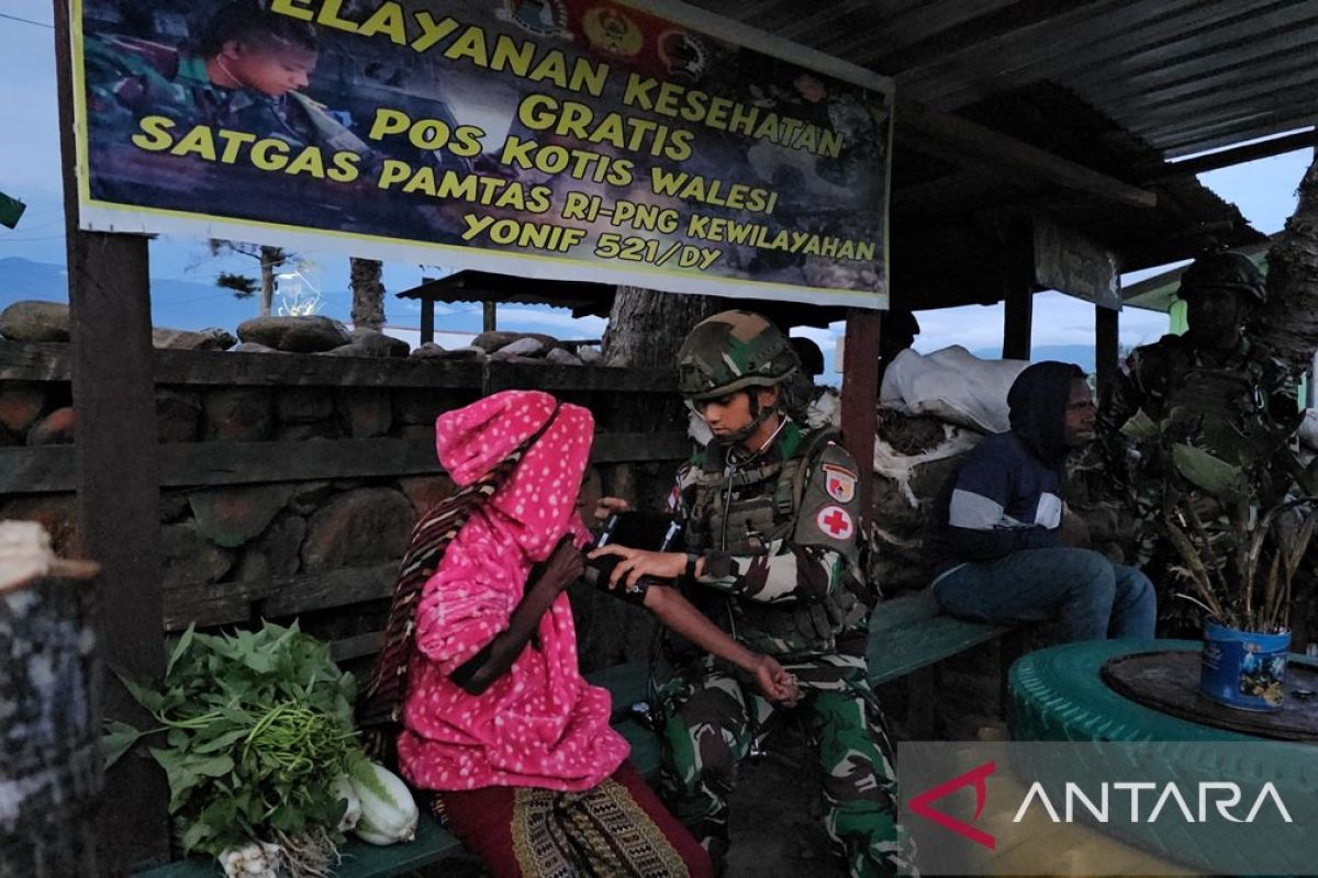 Satgas Yonif 521/DY perkuat CKG di perkampungan Muslim Jayawijaya