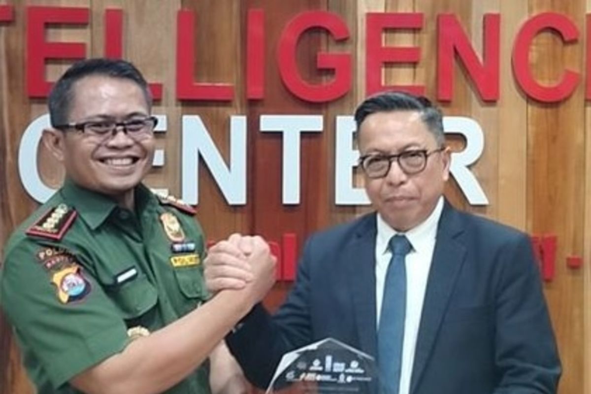 TNUK terima penghargaan AEEE atas kinerja tangani perburuan badak jawa