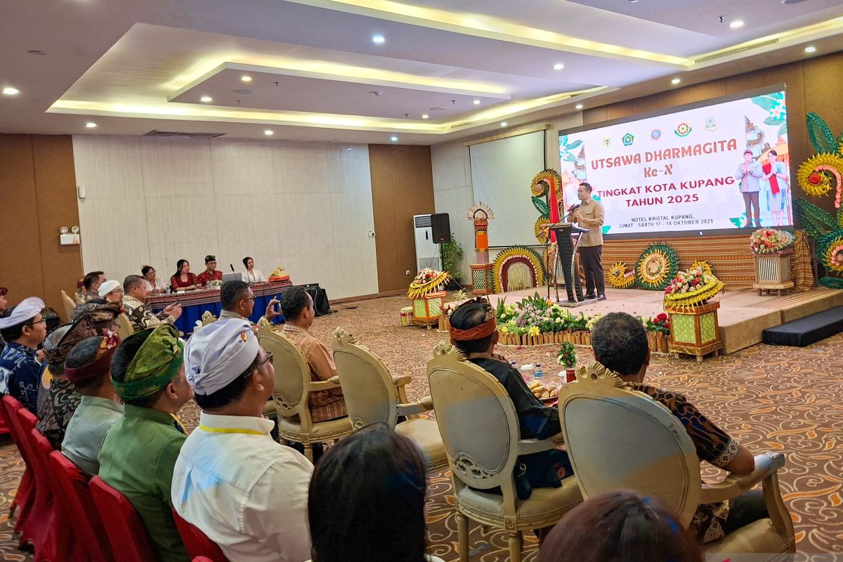 Pemkot Kupang: Utsawa Dharmagita meningkatkan iman dan bakti umat Hindu