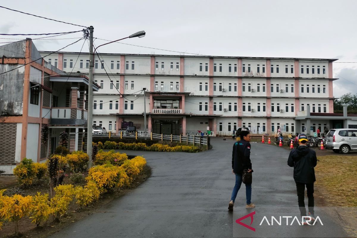 RSUD Rejang Lebong Bengkulu tambah tiga ventilator baru tingkatkan layanan