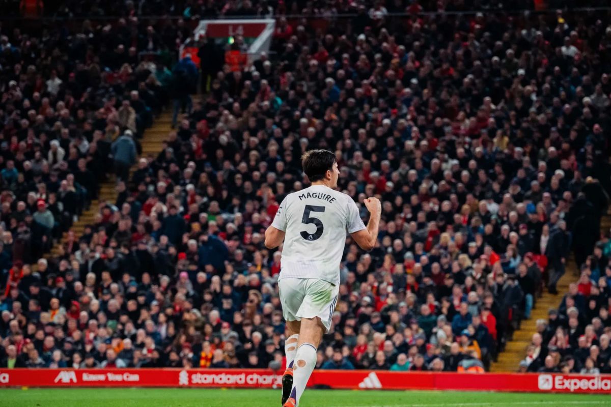 Gol Harry Maguire antar MU taklukkan Liverpool 2-1
