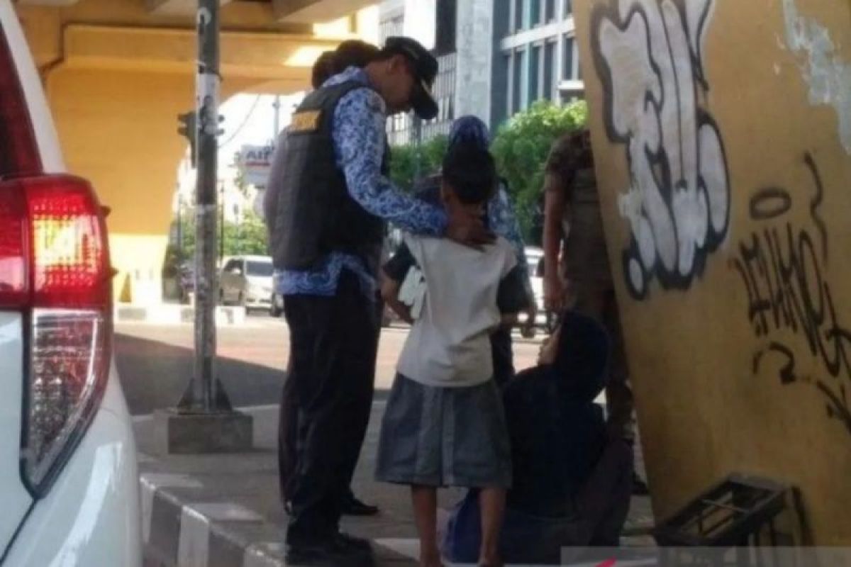 Dinsos telusuri dugaan eksploitasi anak dijadikan pengemis di Pekanbaru