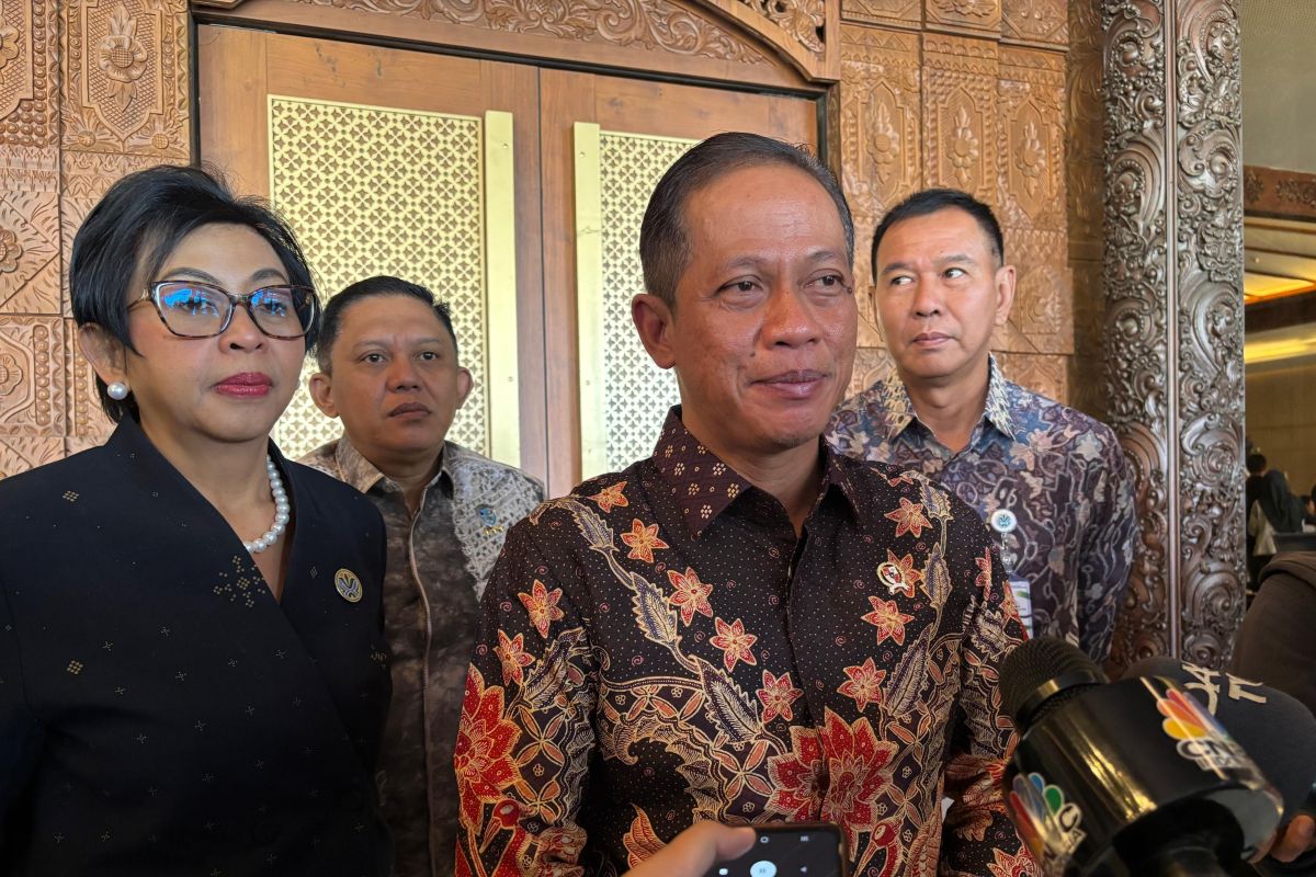 KLH: Mikroplastik di air hujan pertanda perlunya serius tangani sampah