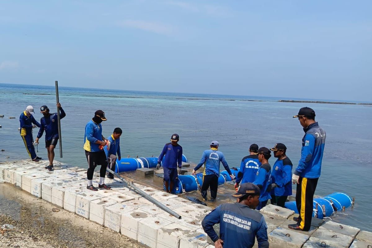 Jembatan Cinta dipasangi kubus masif untuk cegah abrasi
