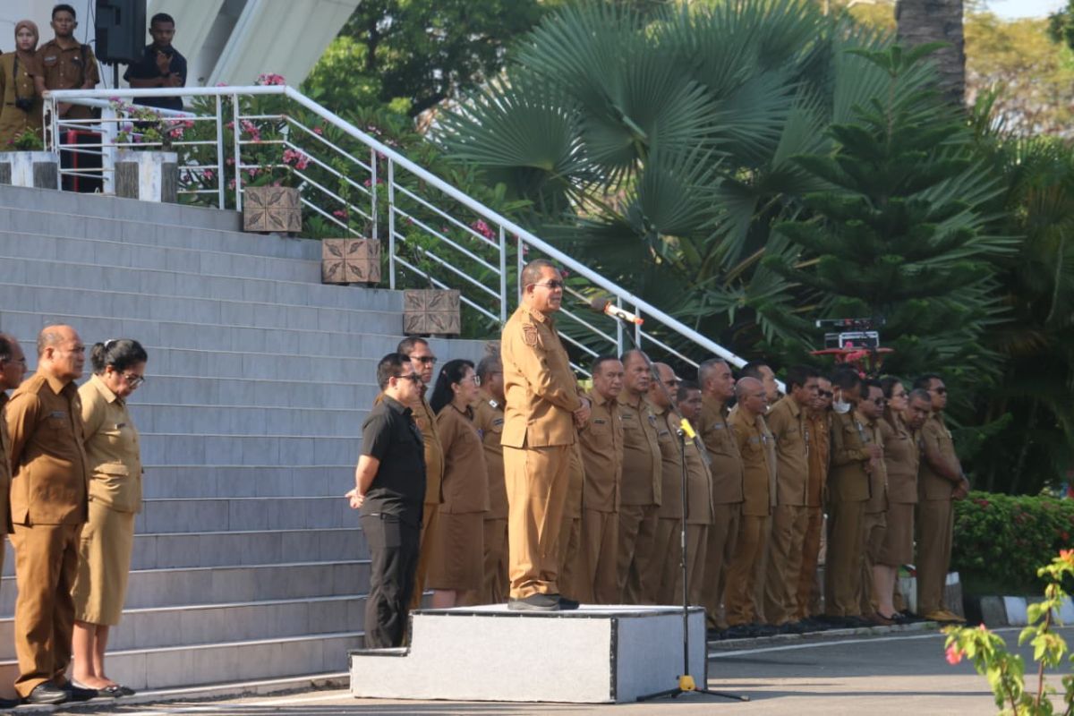 Gubernur NTT mengingatkan ASN agar displin & jadi teladan pelayanan publik