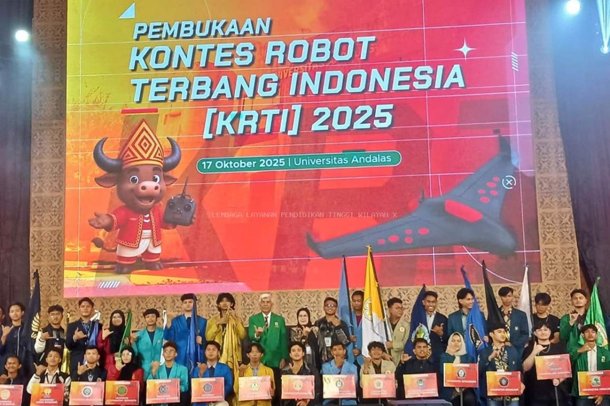 Kepala LLDIKTI Wilayah X mewakili Direktur Belmawa buka KRTI Tahun 2025