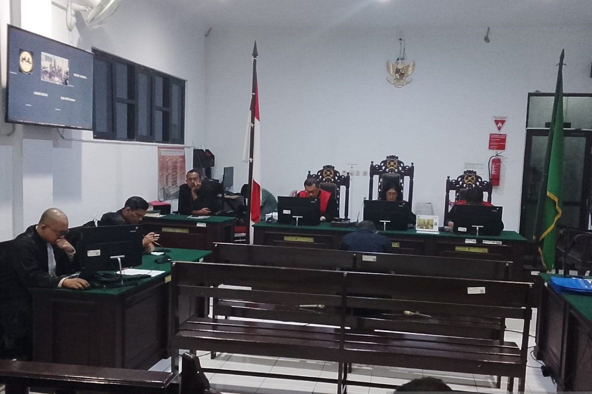 Hakim Tipikor Ambon vonis mantan wali kota 22 bulan penjara